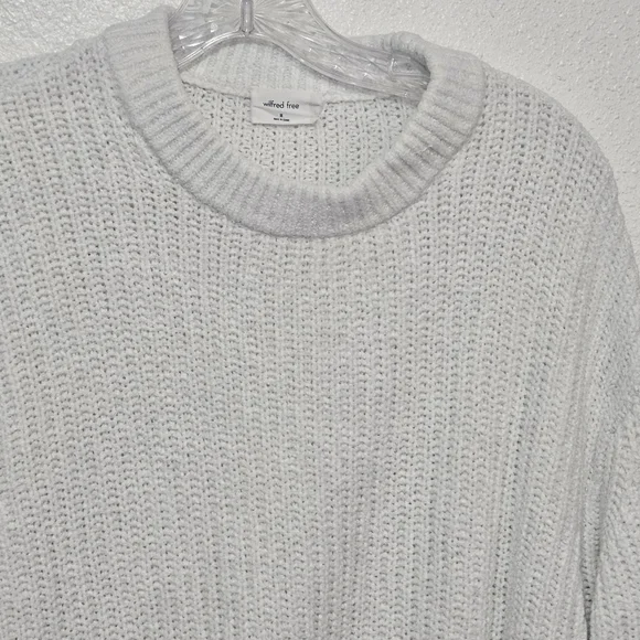 Aritzia Wilfred Sweater size medium - Picture 2 of 12